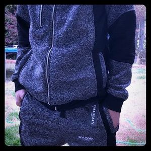 Balmain sweat suit (hoodie and sweat pant set) NWT